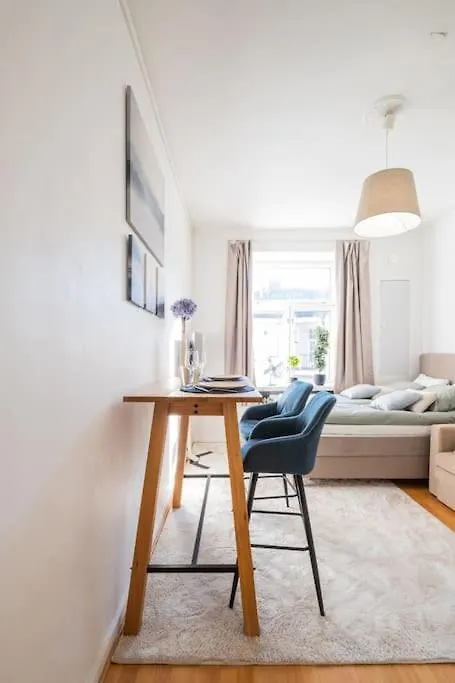 Elegant Studio In Downtown - Free Wi-Fi Helsinki 0*,